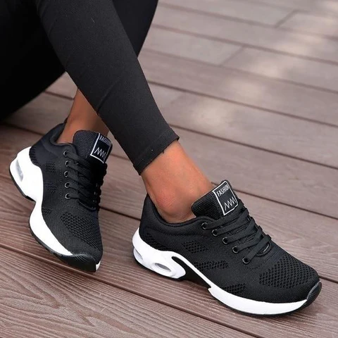 Schwarz orthopädische schuhe